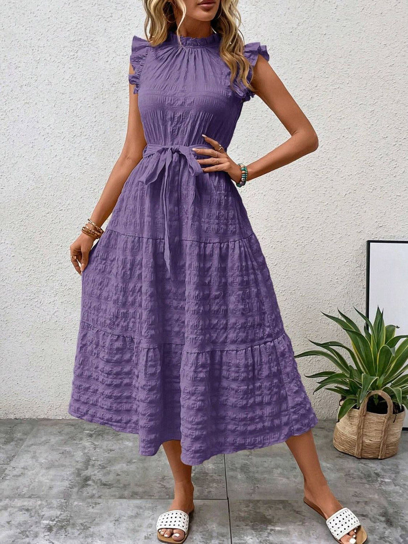 Vestido midi con mangas de capucha rizadas atadas