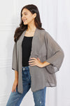 Melody Just Breathe Kimono de gasa de tamaño completo en gris