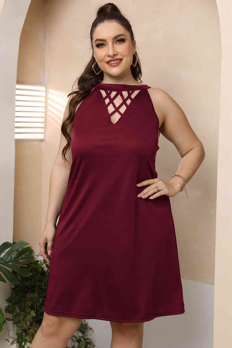 Vestido sin mangas con cuello redondo y recorte de talla grande