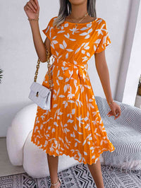 Printed Round Neck Short Sleeve Pleated Dress