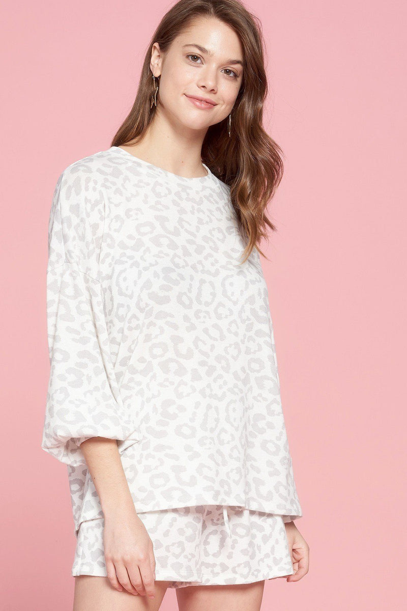 Conjunto de Loungewear de Punto con Estampado de Leopardo