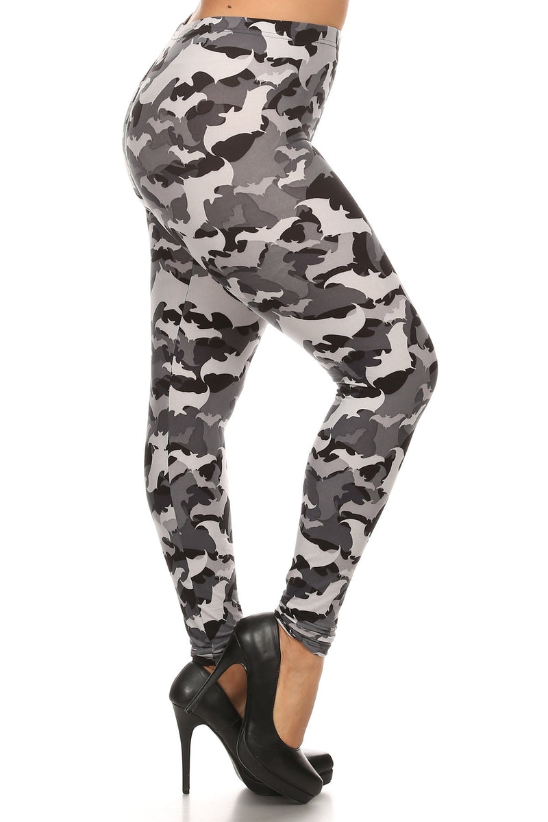 Leggings largos con estampado de talla grande en un estilo ajustado con cintura alta con banda.